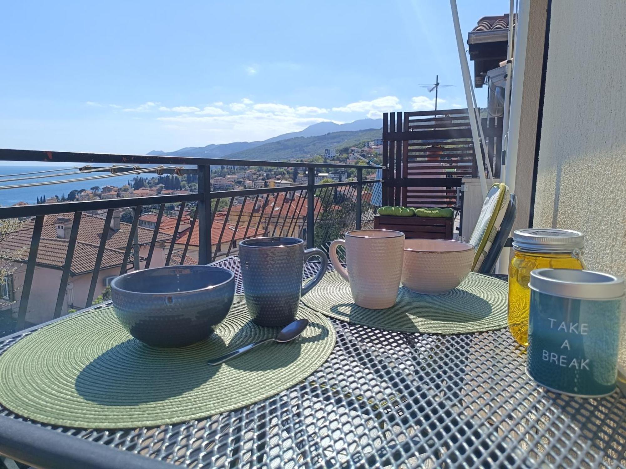 Fenix - Stunning View, Great Location & Free Parking Leilighet Opatija Eksteriør bilde